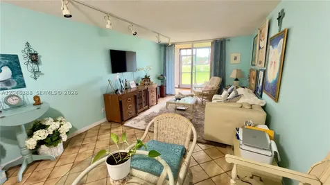 3241 Holiday Springs Boulevard Margate FL 33063