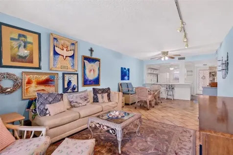 3241 Holiday Springs Boulevard Margate FL 33063
