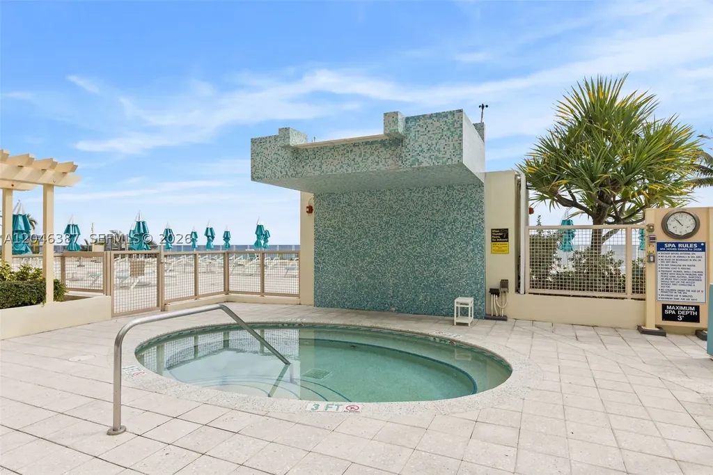 2501 S Ocean Drive Hollywood FL 33019