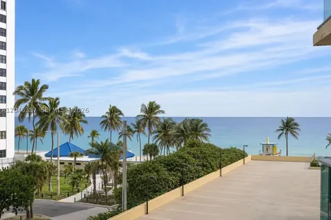 2501 S Ocean Drive Hollywood FL 33019