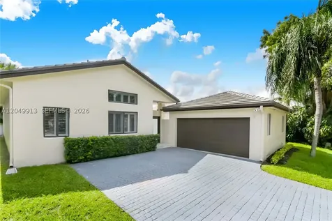 15241 NW 89th Avenue Miami Lakes FL 33018