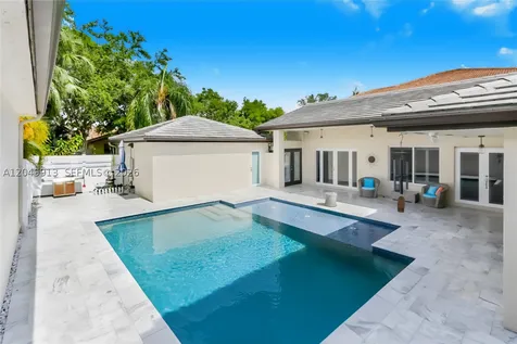 15241 NW 89th Avenue Miami Lakes FL 33018
