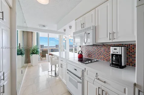 16400 Collins Avenue Sunny Isles Beach FL 33160