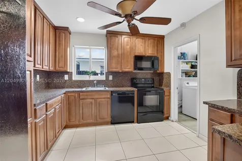 130 NW 78th Avenue Pembroke Pines FL 33024