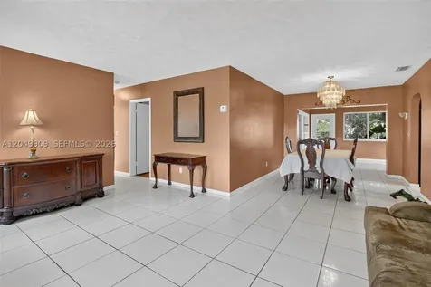 130 NW 78th Avenue Pembroke Pines FL 33024