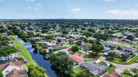 130 NW 78th Avenue Pembroke Pines FL 33024
