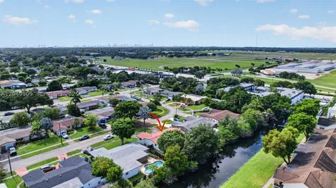 130 NW 78th Avenue Pembroke Pines FL 33024