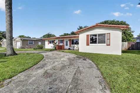 130 NW 78th Avenue Pembroke Pines FL 33024