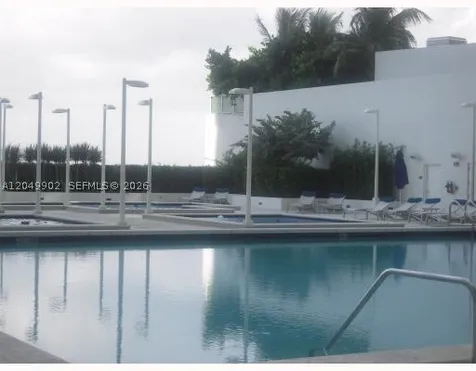 1800 N Bayshore Drive Miami FL 33132