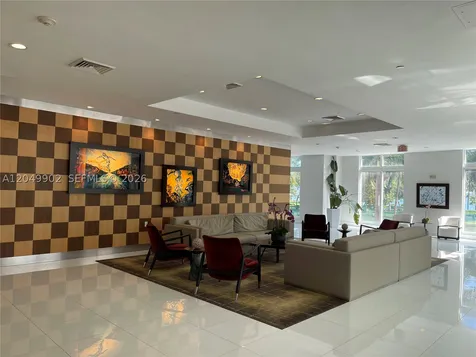1800 N Bayshore Drive Miami FL 33132