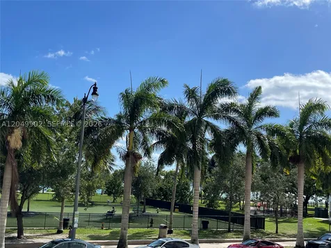 1800 N Bayshore Drive Miami FL 33132