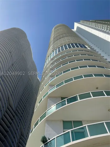 1800 N Bayshore Drive Miami FL 33132