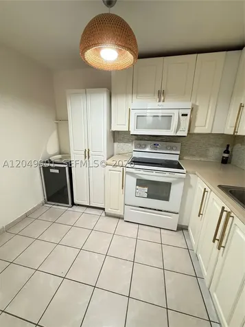 2025 NE 164th Street North Miami Beach FL 33162