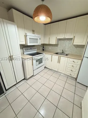 2025 NE 164th Street North Miami Beach FL 33162