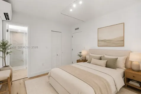 5991 SW 76th Street South Miami FL 33143