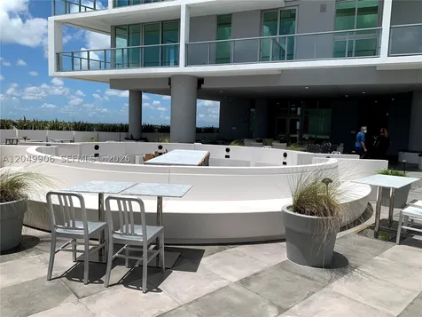 2000 W Metropica Way Sunrise FL 33323