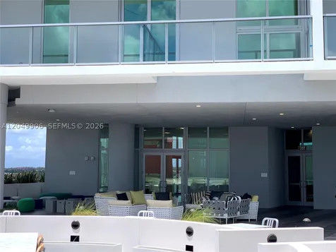 2000 W Metropica Way Sunrise FL 33323