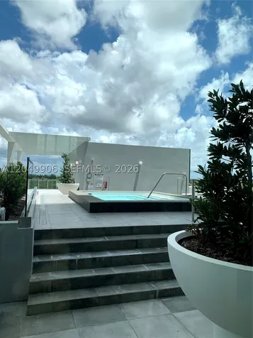 2000 W Metropica Way Sunrise FL 33323
