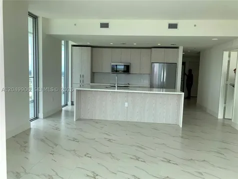 2000 W Metropica Way Sunrise FL 33323