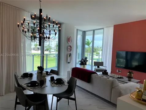 2000 W Metropica Way Sunrise FL 33323