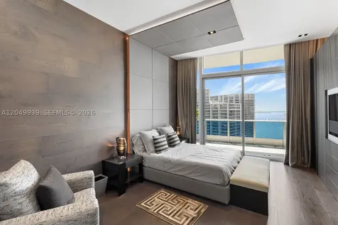 200 Biscayne Boulevard Way Miami FL 33131