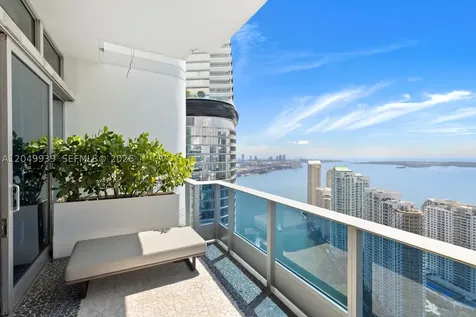 200 Biscayne Boulevard Way Miami FL 33131