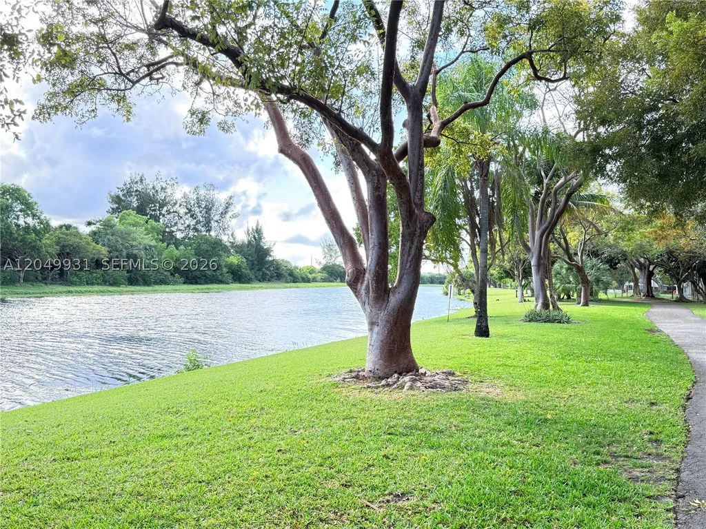 2206 S Cypress Bend Drive Pompano Beach FL 33069