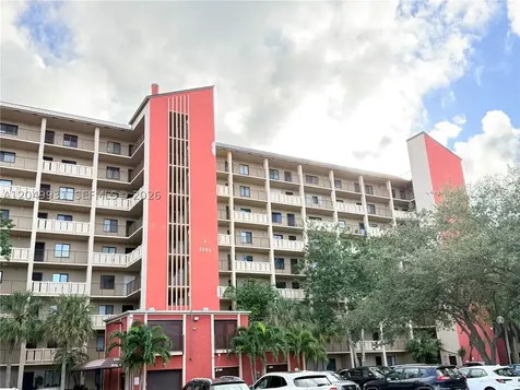 2206 S Cypress Bend Drive Pompano Beach FL 33069