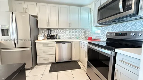 2206 S Cypress Bend Drive Pompano Beach FL 33069