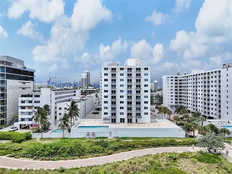 401 Ocean Drive Miami Beach FL 33139
