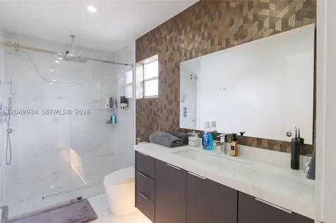 12021 NW 29th Place Sunrise FL 33323