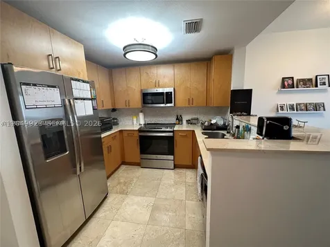 10 Aragon Avenue Coral Gables FL 33134