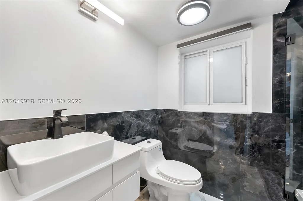 2055 NW 9th Street Delray Beach FL 33445