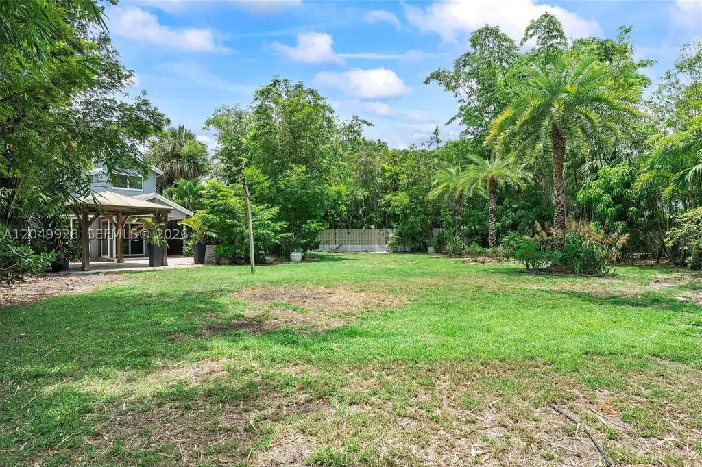 2055 NW 9th Street Delray Beach FL 33445