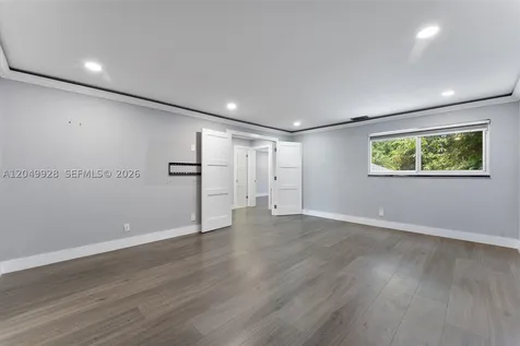 2055 NW 9th Street Delray Beach FL 33445
