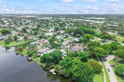 2055 NW 9th Street Delray Beach FL 33445