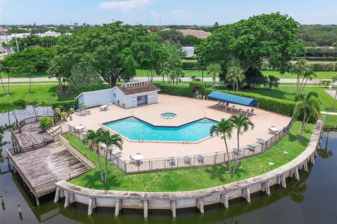 2055 NW 9th Street Delray Beach FL 33445