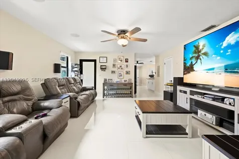 40 NW 119th Street Miami FL 33168