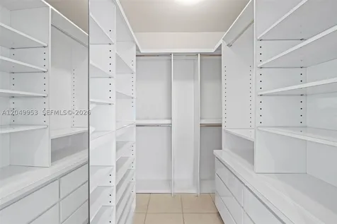 5025 Collins Avenue Miami Beach FL 33140