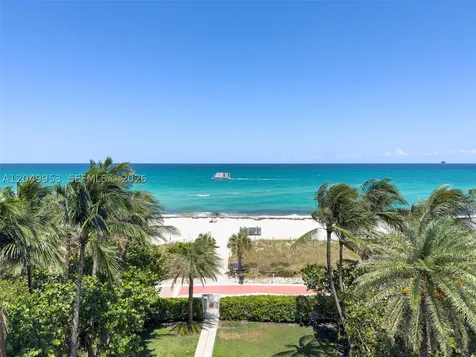 5025 Collins Avenue Miami Beach FL 33140
