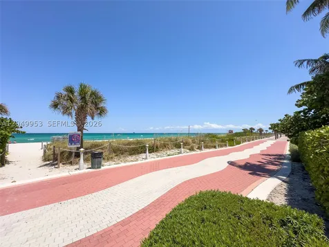 5025 Collins Avenue Miami Beach FL 33140