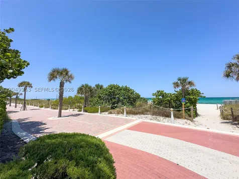 5025 Collins Avenue Miami Beach FL 33140
