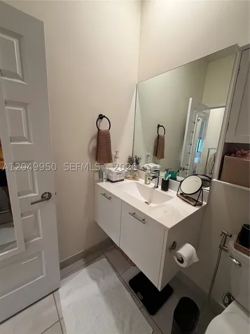 8195 NW 104th Avenue Doral FL 33178