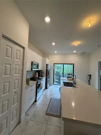 8195 NW 104th Avenue Doral FL 33178