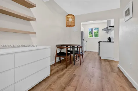 428 Collins Avenue Miami Beach FL 33139