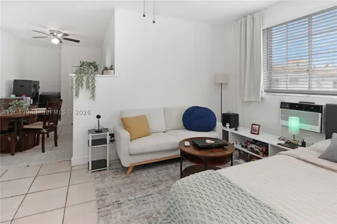 1563 SW 2nd Street Miami FL 33135
