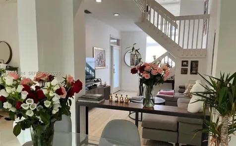 3135 Gifford Lane Miami FL 33133