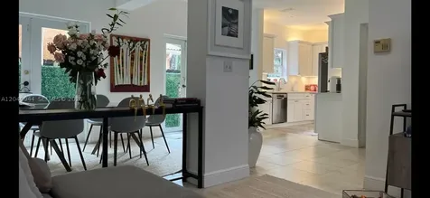 3135 Gifford Lane Miami FL 33133