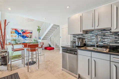 7700 Collins Avenue Miami Beach FL 33141