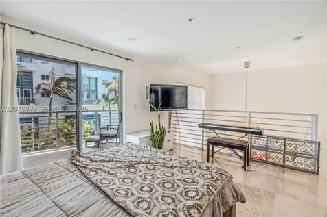 7700 Collins Avenue Miami Beach FL 33141